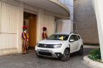Dacia Duster Popemobile 2019 года